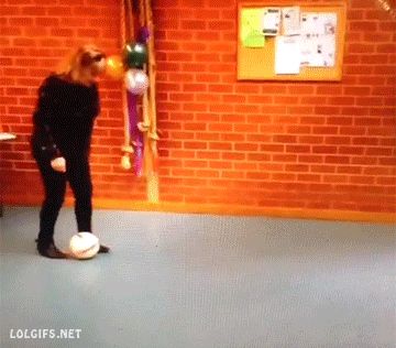 el futbol es un deporte de hombres